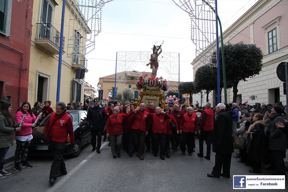 Processione di San Sebastiano 2017 - In via Roma dopo l'uscita dal Santuario